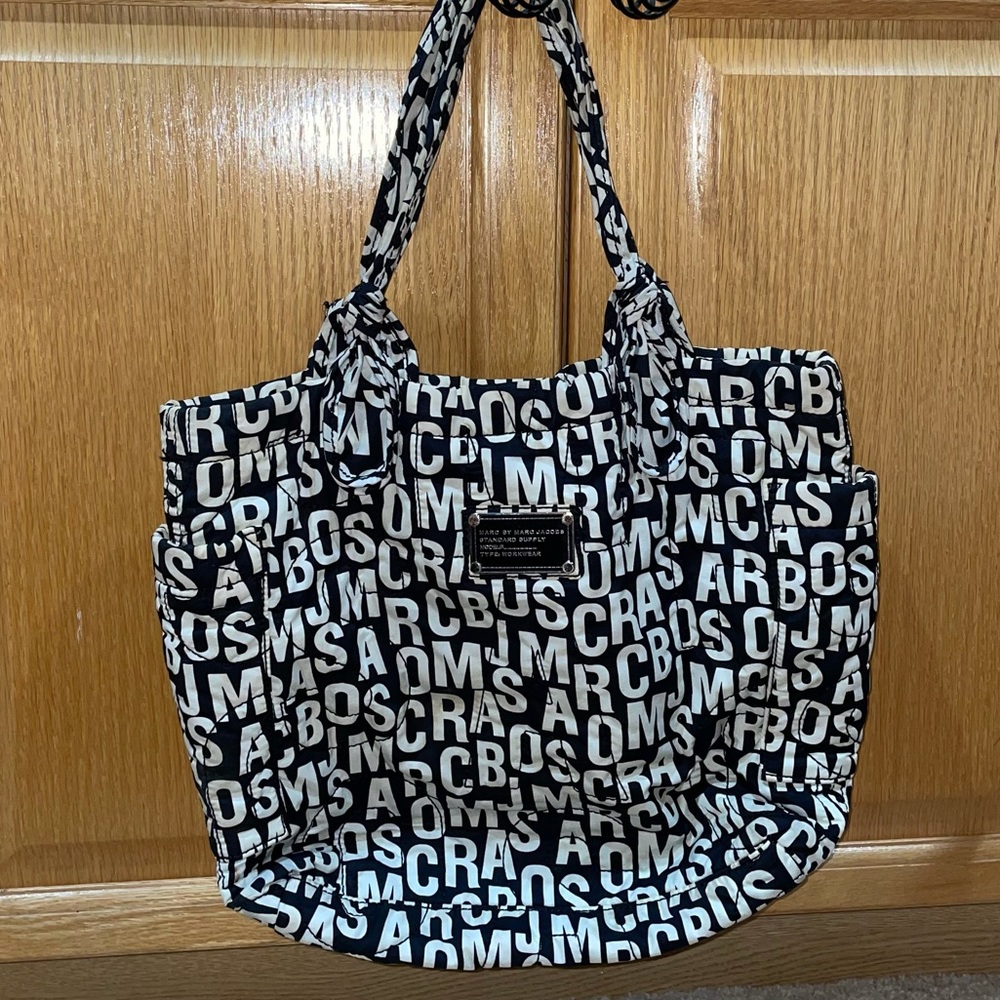 Authentic Marc by Marc Jacobs Black & White Tote